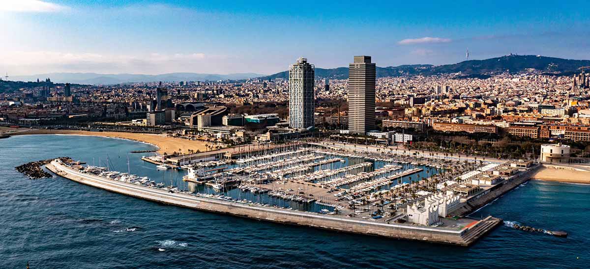 imagen aerea puerto barcelona